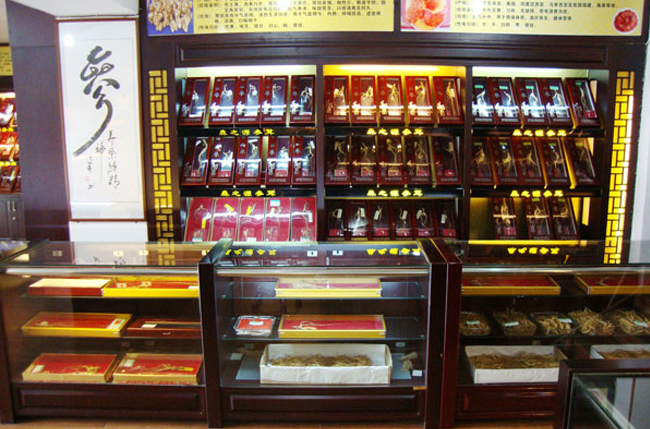 医药展柜实例