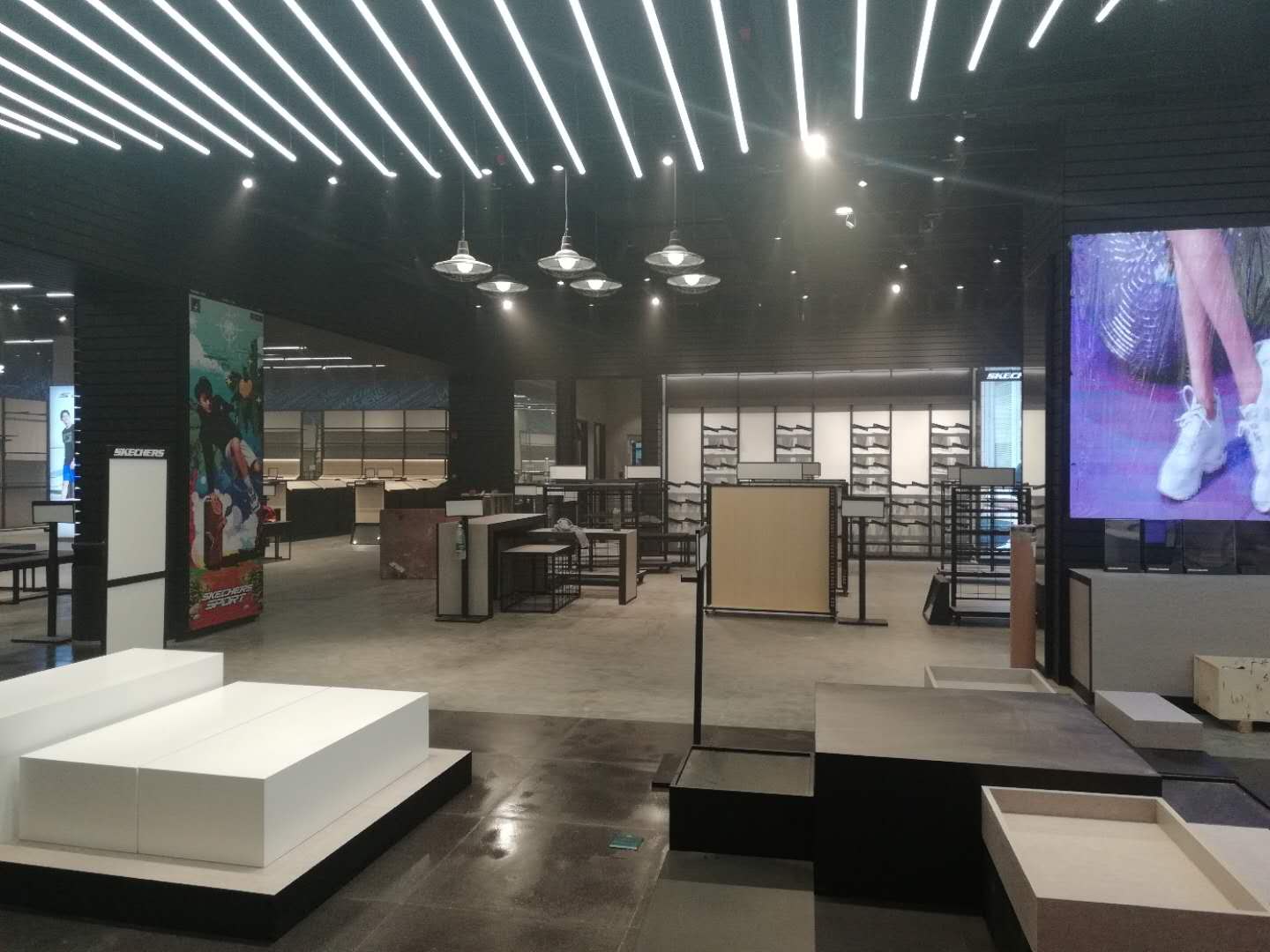 鞋帽展柜